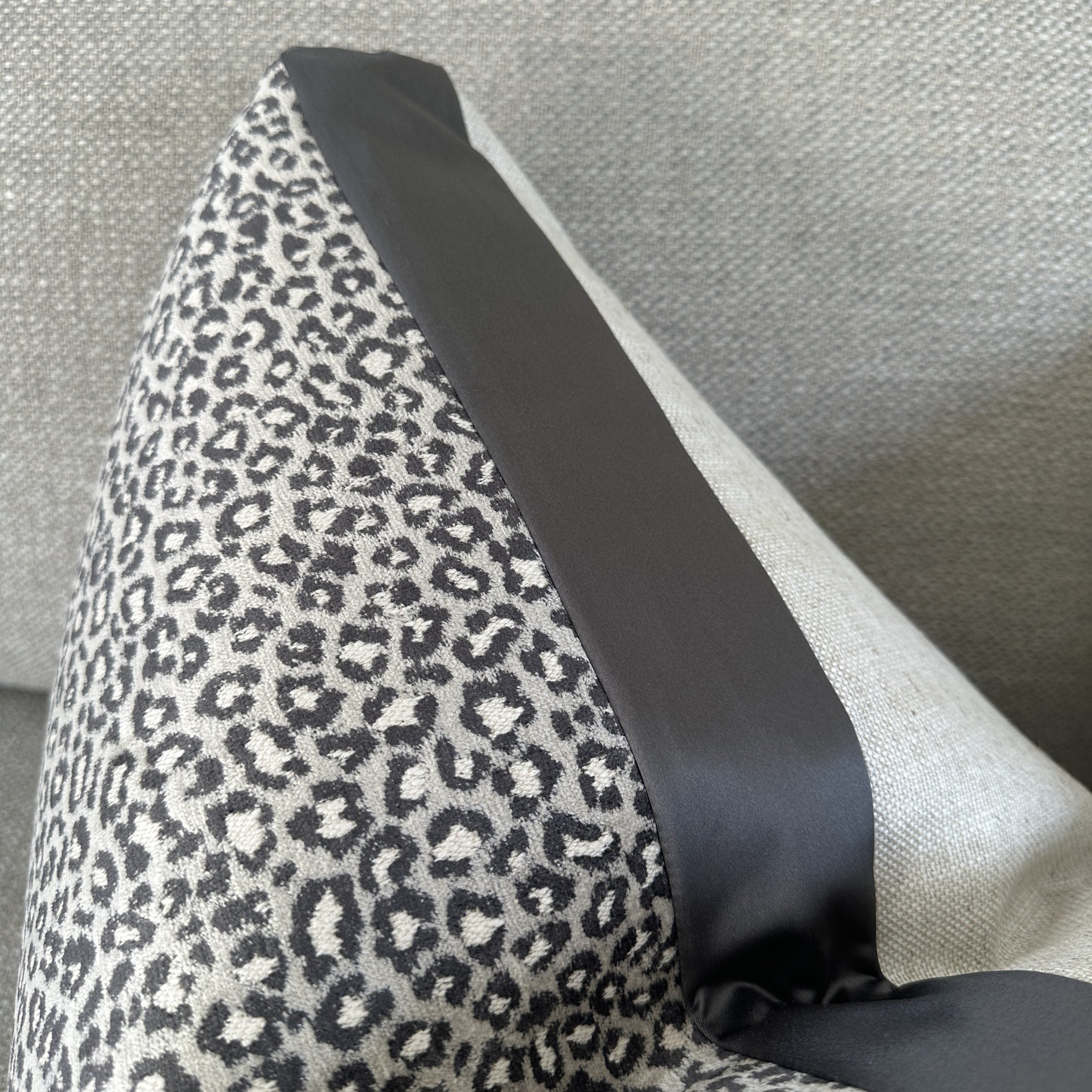 Mari Rectangle Gusset